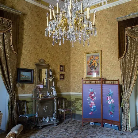ベッド・アンド・ブレックファスト B＆b ジャルディーノ ディ ピエトラ