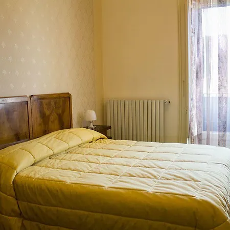 Giardino Di Pietra Bed & Breakfast 4*